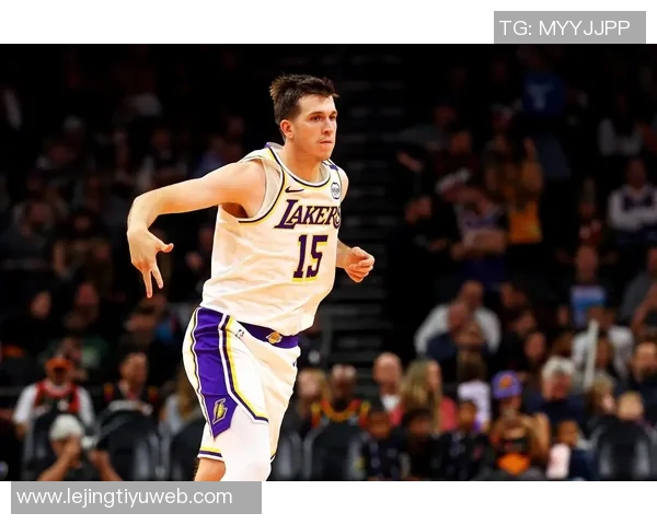 里夫斯自豪成为NBA历史首位助攻父子空接的球员这一成就意义非凡