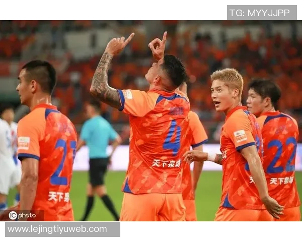 橙衣传奇再现鹏起泰山他以12战9不败点燃球队希望与信念