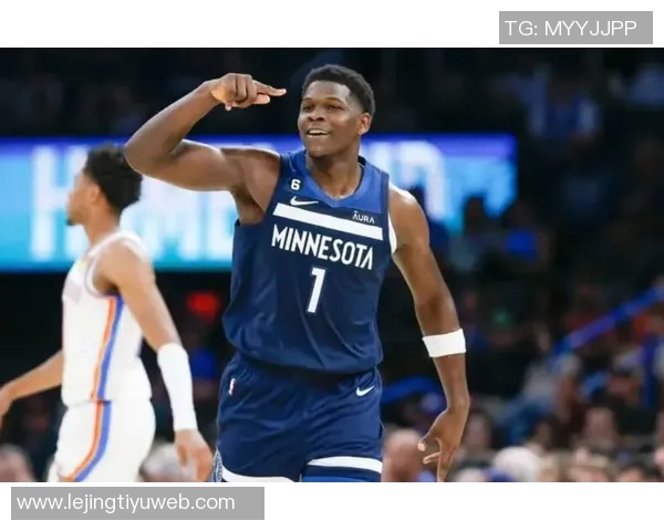 爱德华兹火力全开27投15中砍下38分助球队逆转胜利